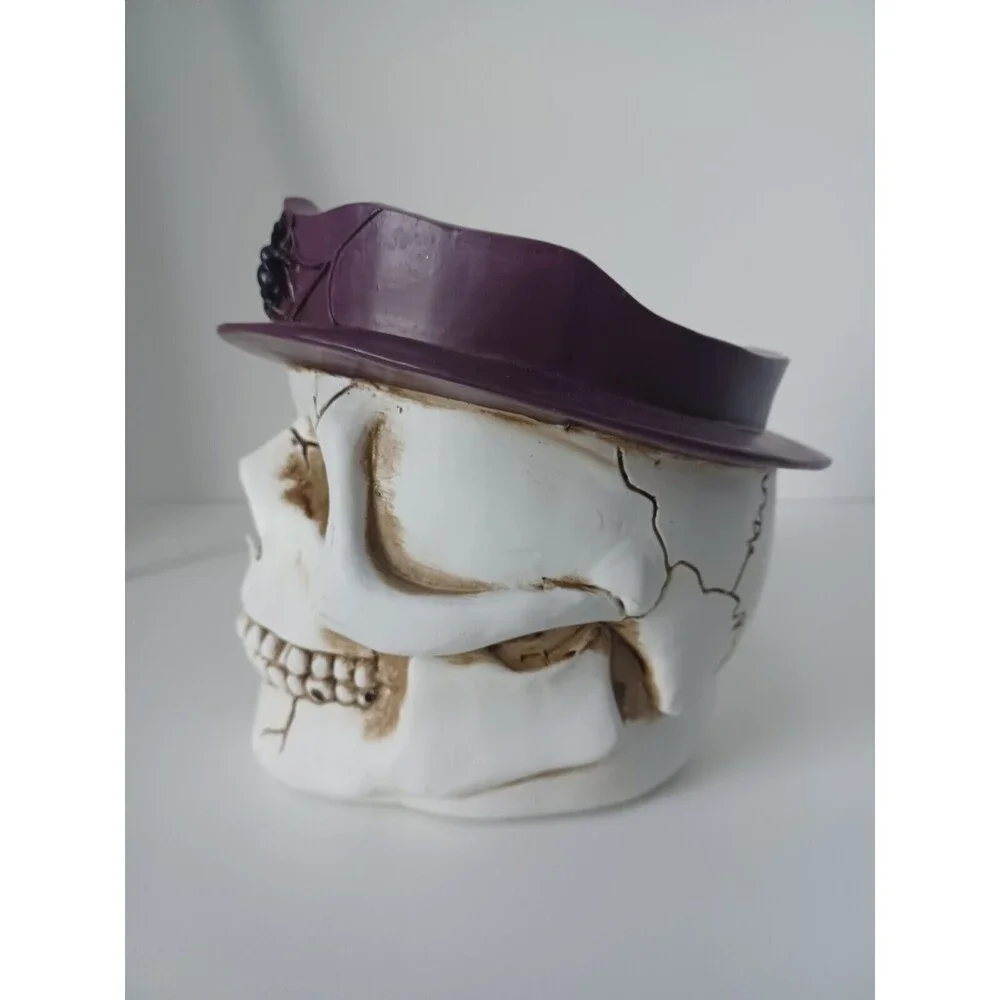 NEW Yankee Candle‎ Phantas Skull Skeleton Spooky Halloween Candle Holder